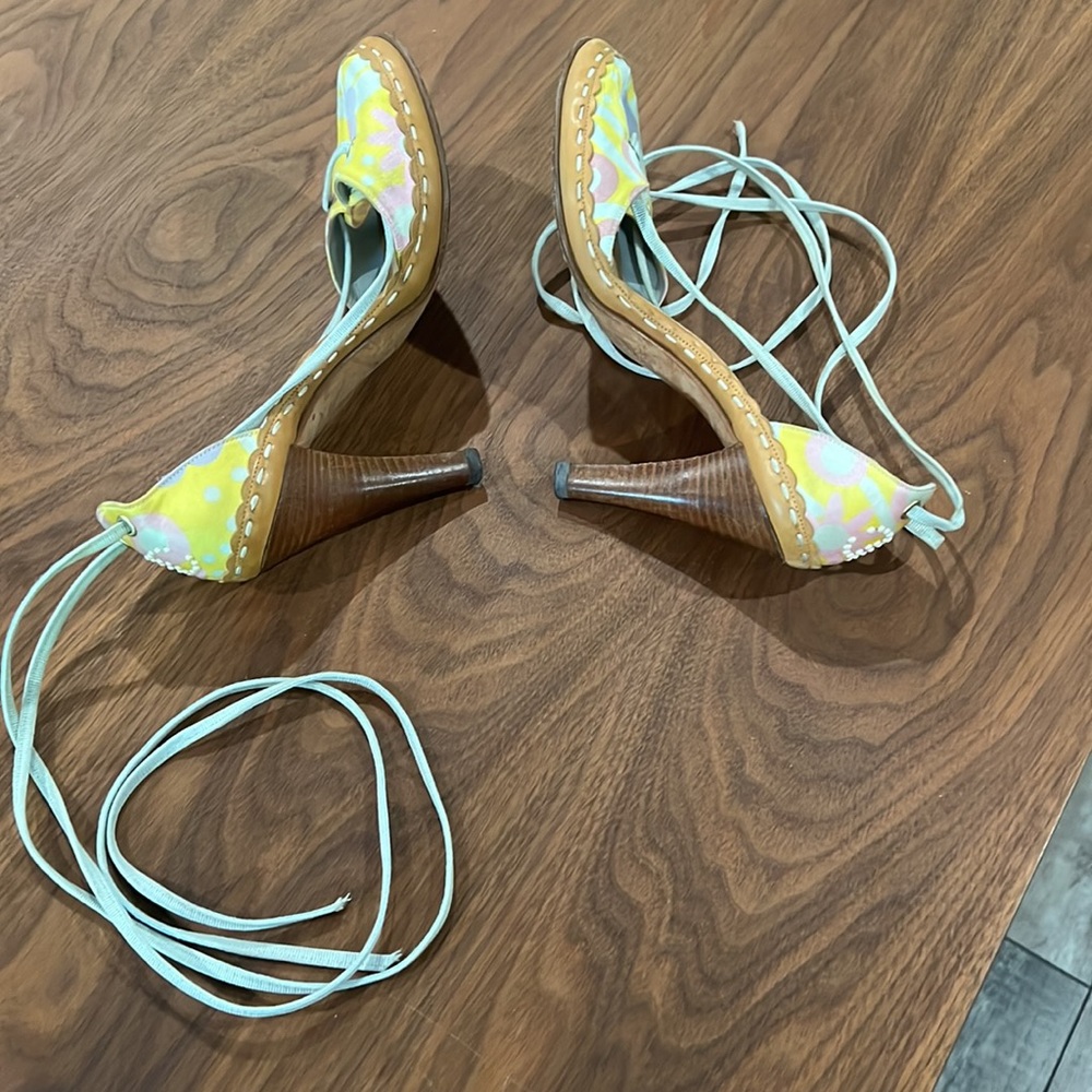 Chanel Heels - Picture 7 of 13